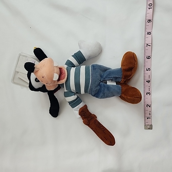 NWT Disneyland New Orleans Square Pirate Goofy Beanie Plush - Picture 10 of 12
